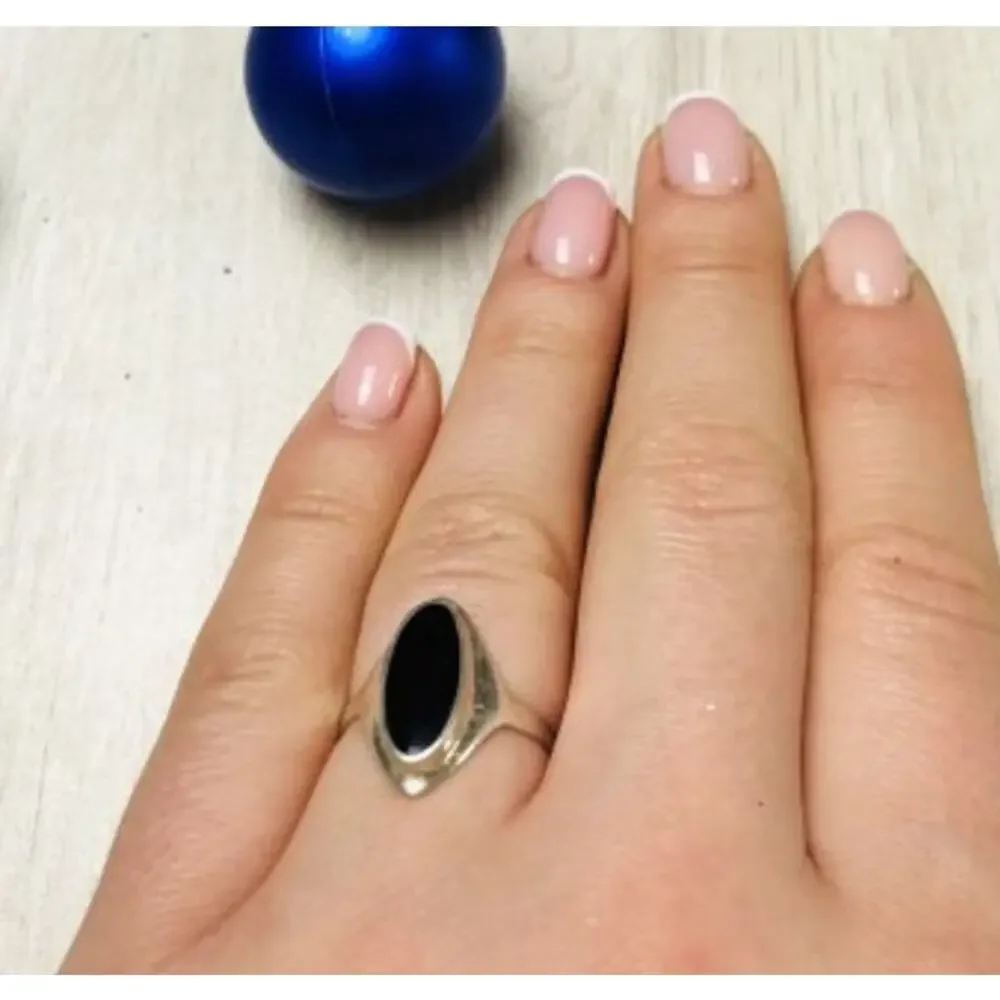 925 Sterling Silver Black Nephrite Ring Size 6.5